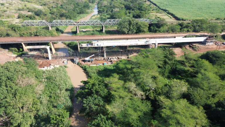 Pipe Bridge