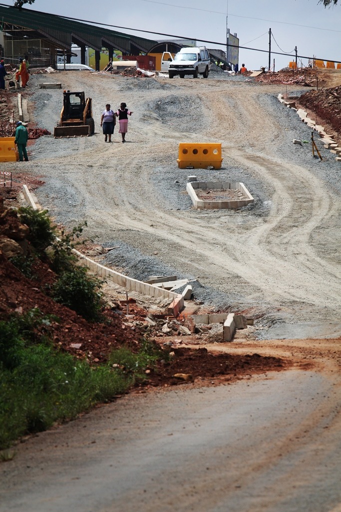 Nkandla-CBD-road2